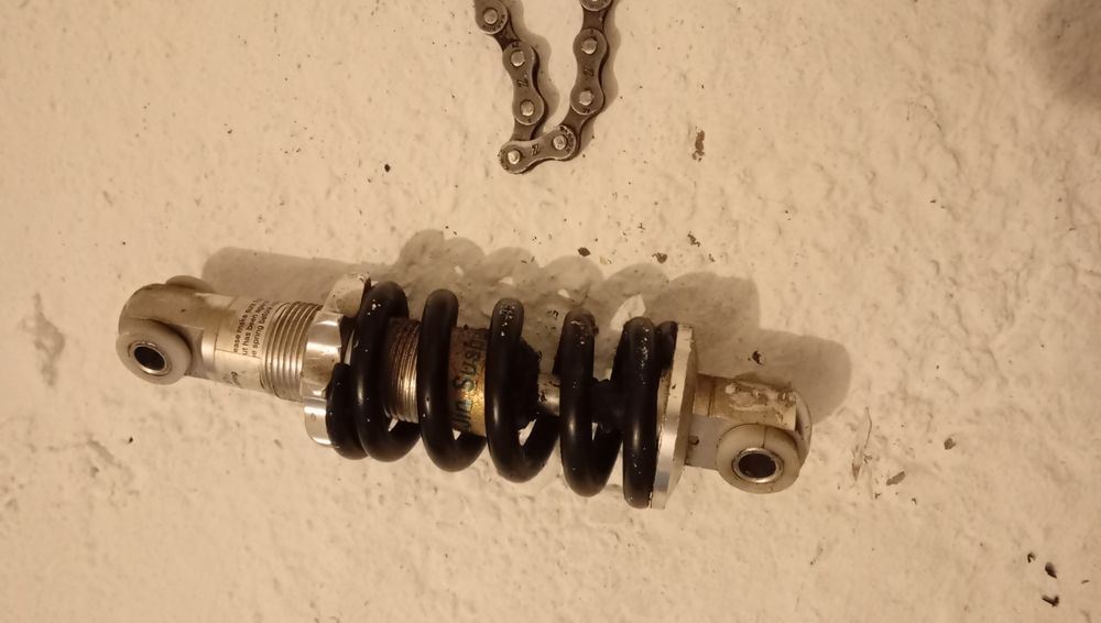 Vând diverse  accesorii