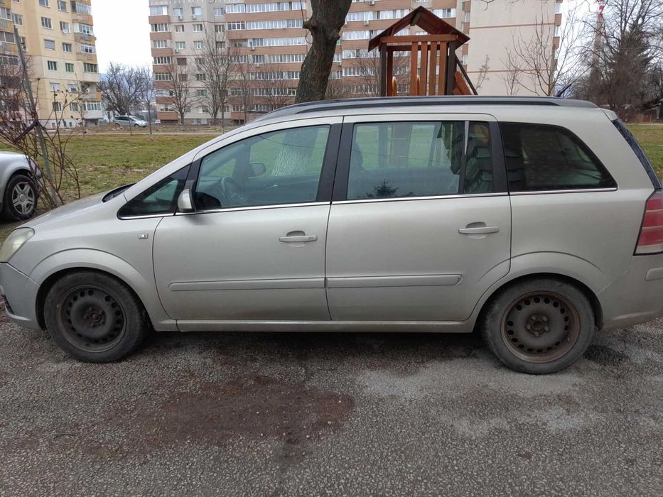 OPEL zafira b 1.9 cdti