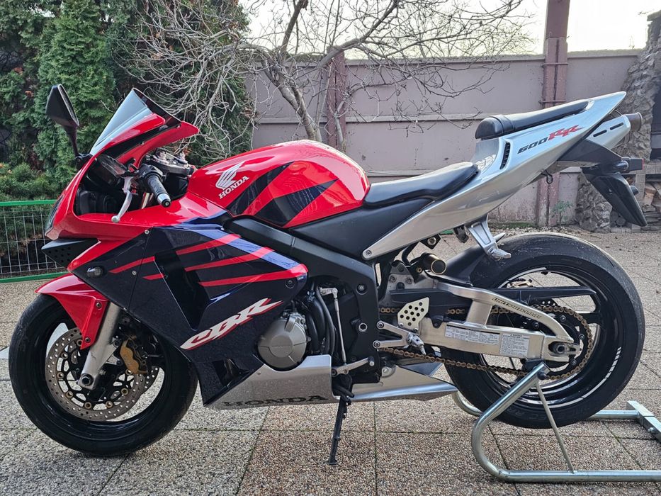Honda cbr600rr pc37