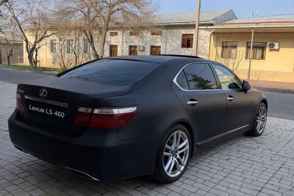 Lexus ls460 long. Ottoman 2008. Legenda