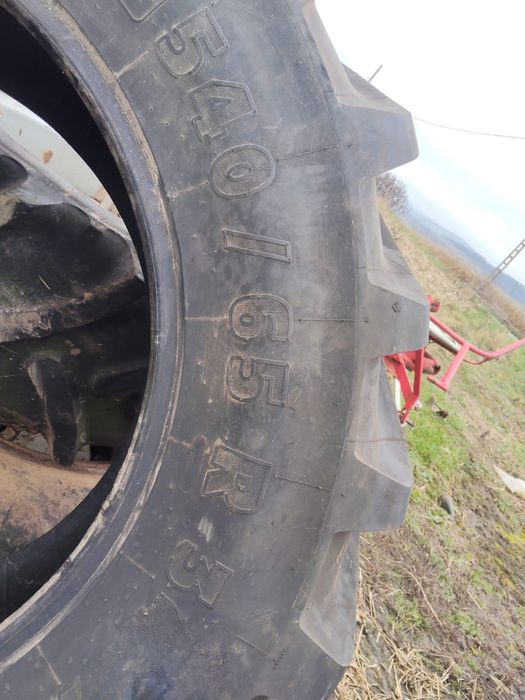 Vind 1 anvelopa  540/45 R34 michelin