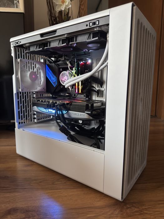 Мощен компютър/ I9 12900KS/Водно/64GB/RTX 4090 24GB/2TB SSD