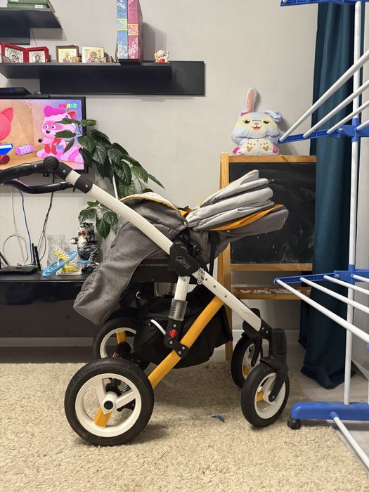 Коляска 3 в 1 adamex