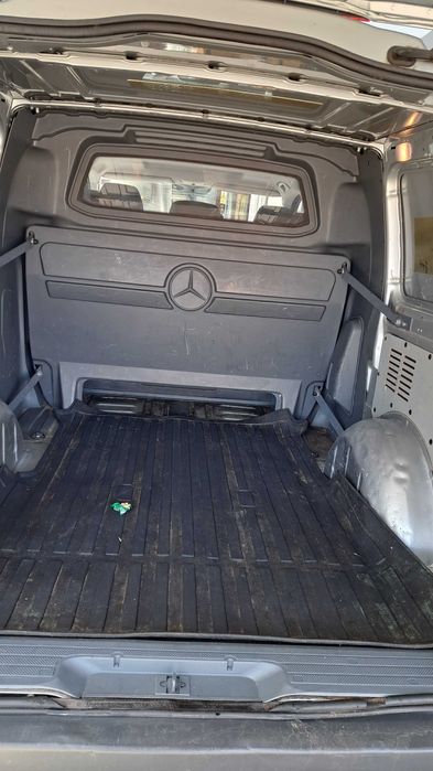 Mercedes Vito an 2009,2,2 Cdi, 5 locuri+ marfa 230000 km