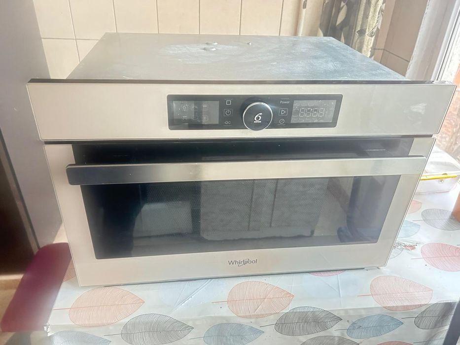 Продам микроволновую печь