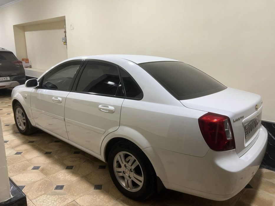 Срочно продаю свою Lasetti 2013