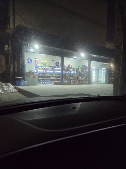 Сдается коммерческое помещение в аренду рядом с новосторойками