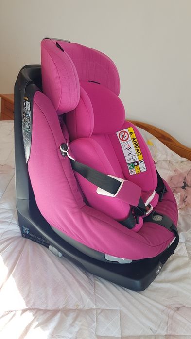 Детско столче за кола Maxi Cosi AxissFIX Plus (61-105 см)