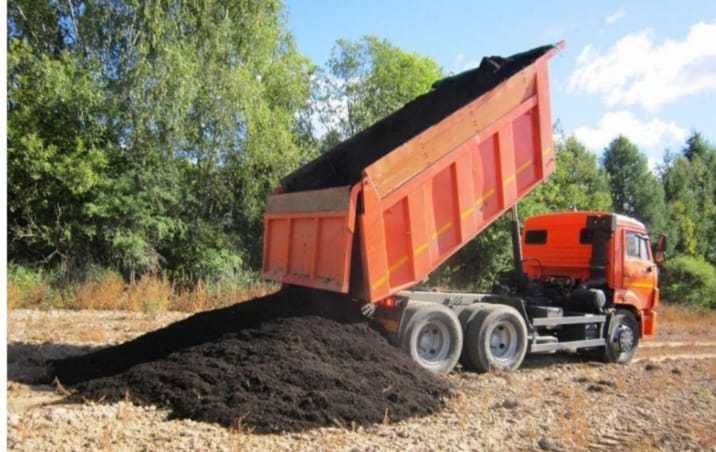 Чистый плодородный чернозём