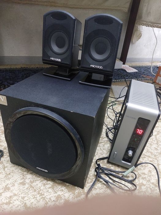 Mikrolab fc550 2в1