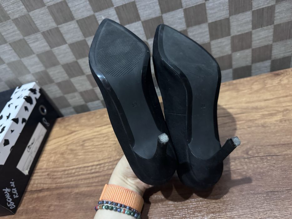 Туфли черные б/у H&M