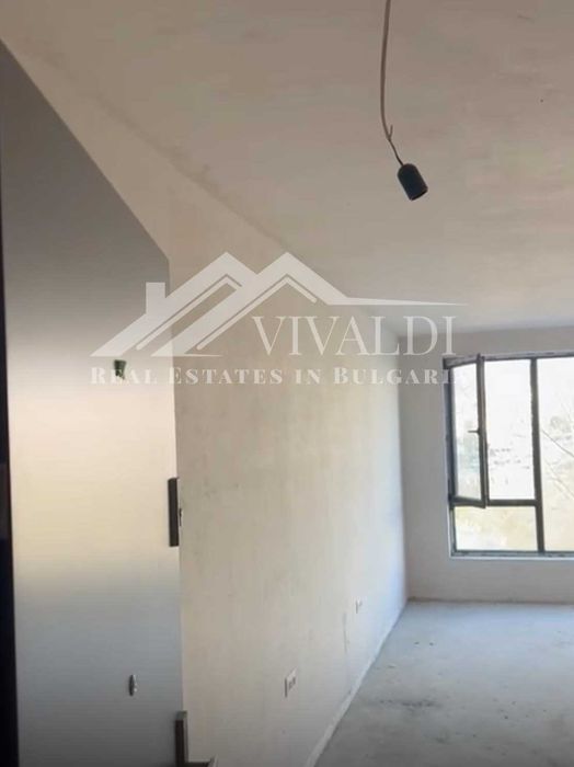 Продава се Едностаен апартамент в Варна, Възраждане 1 - 41 кв.м за 856 €/кв.м - Снимка #5