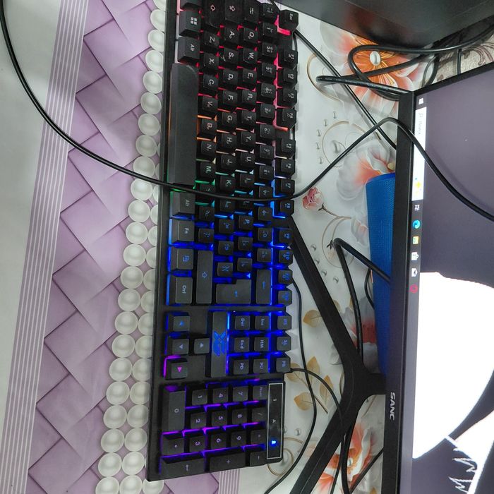 Продам весь комплект пк срочно