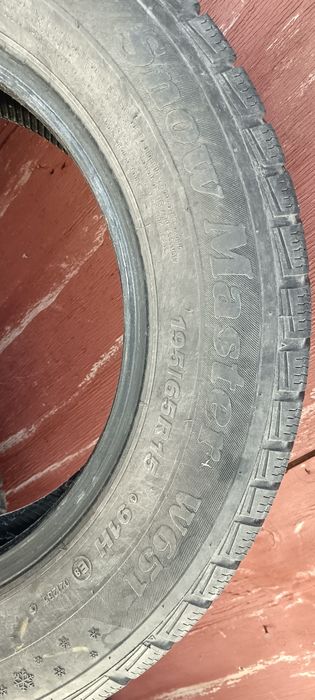 Anvelope iarnă Petlas