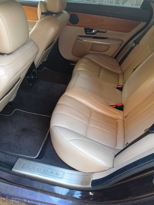 Продавам Jaguar XJ 3.0 diesel По договаряне
