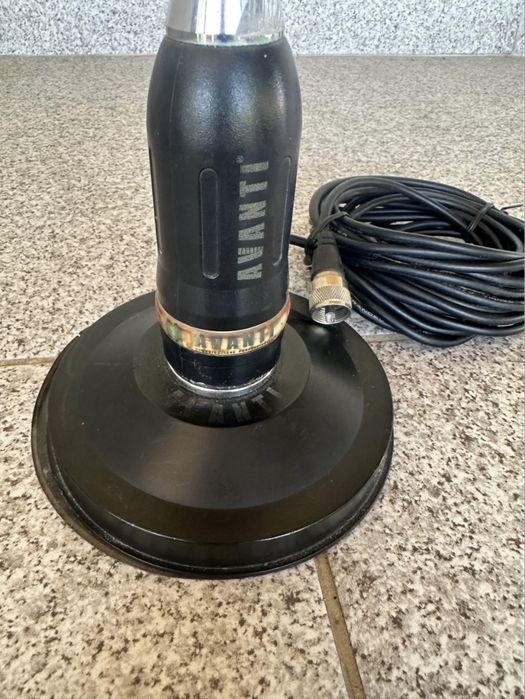 Vind antena Avanti 1,75 cm originala pret 200 lei