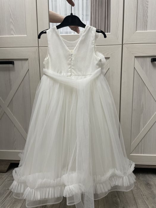 Продам детское платье