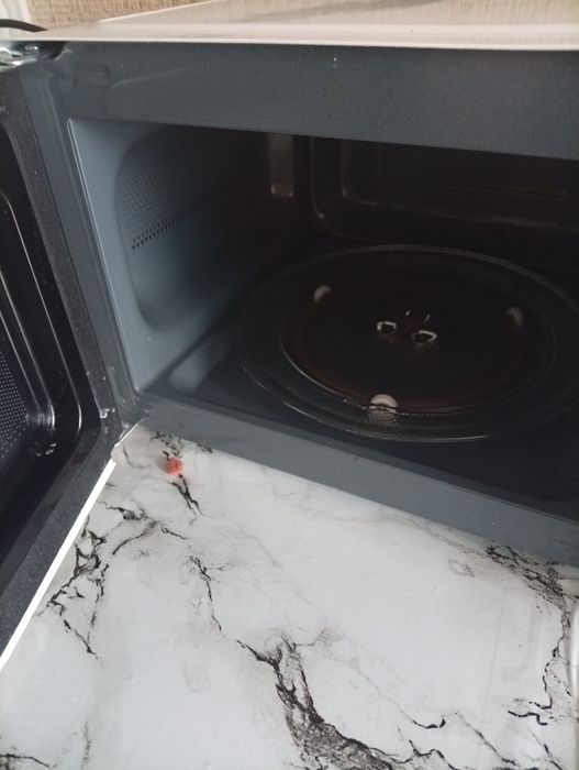 Продаётся микроволновка