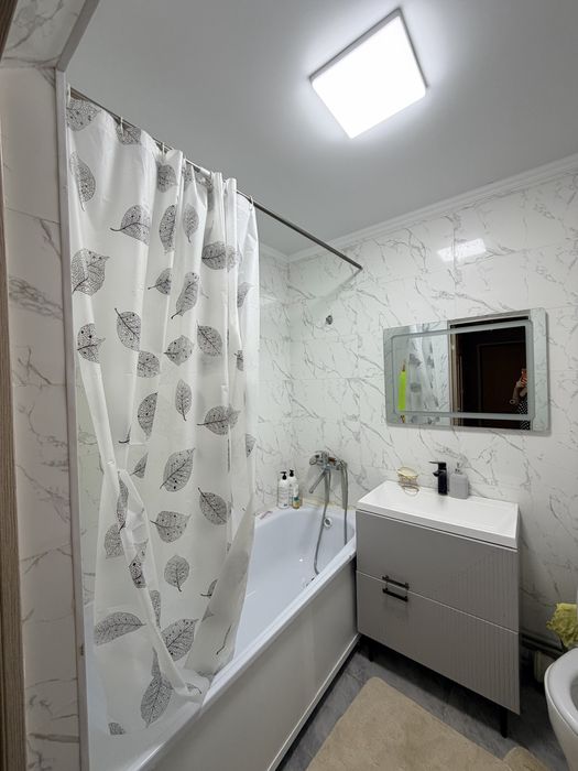 Сдам 2 х комн квартиру