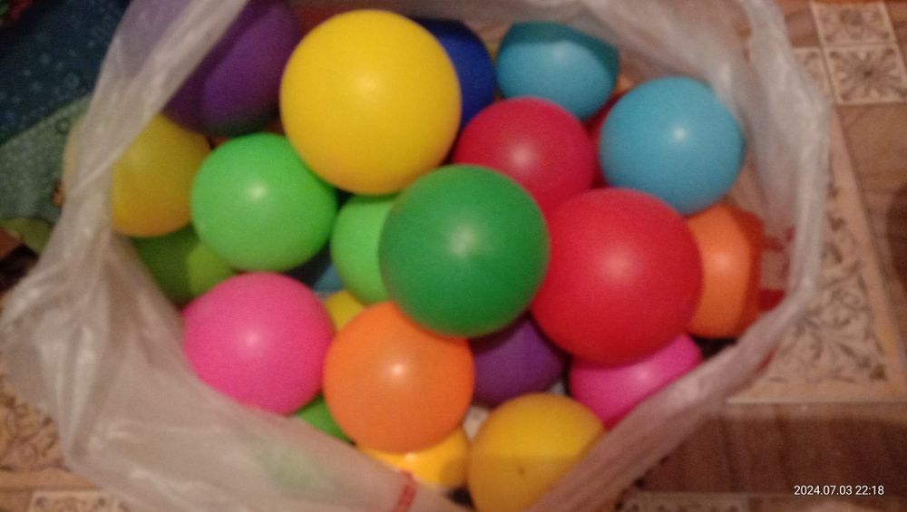Игрушки дешево продам