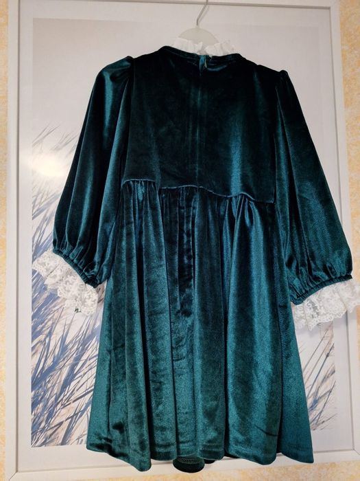 Rochie catifea verde închis pentru fete, 5 si 7 ani