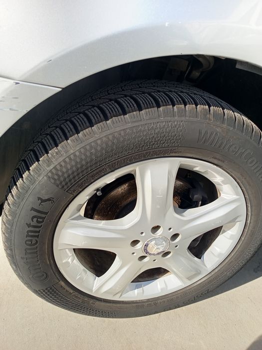 Продавам Мерцедес МЛ 320 дизел