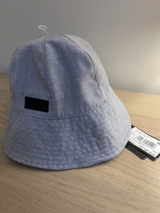 Pălărie EMPORIO ARMANI 100% originala, CERTILOGO, M si L