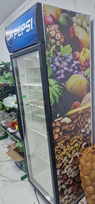 Ветринный холодильник