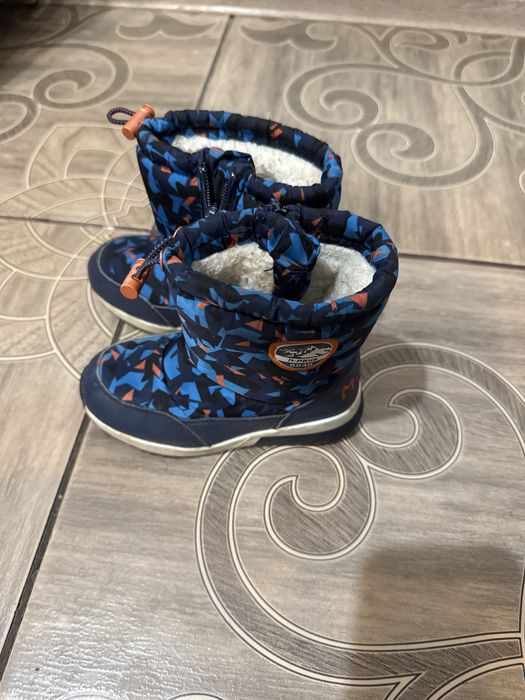 Отдам обувь зима рр 28