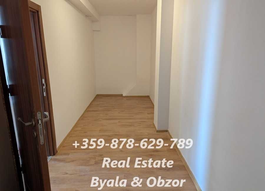 Продава се Двустаен апартамент в Бяла - 68 кв.м за 1133 €/кв.м - Снимка #17