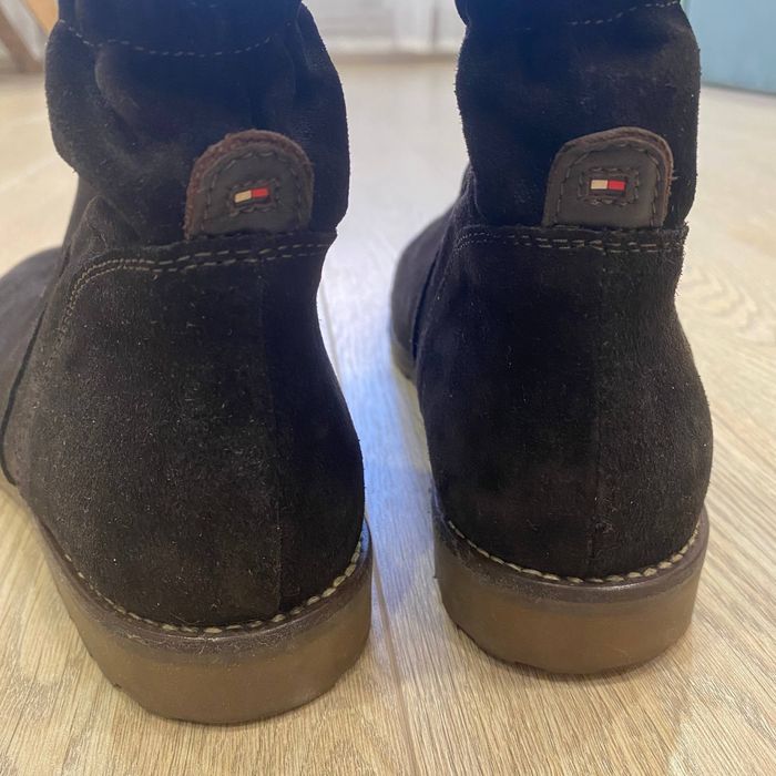 Продам женскме ботинки Tommy Hilfiger