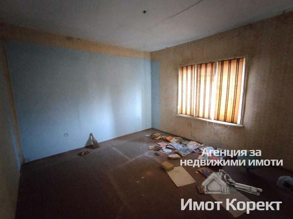 Продава се Къща в Асеновград - 140 кв.м за 547 €/кв.м - Снимка #4