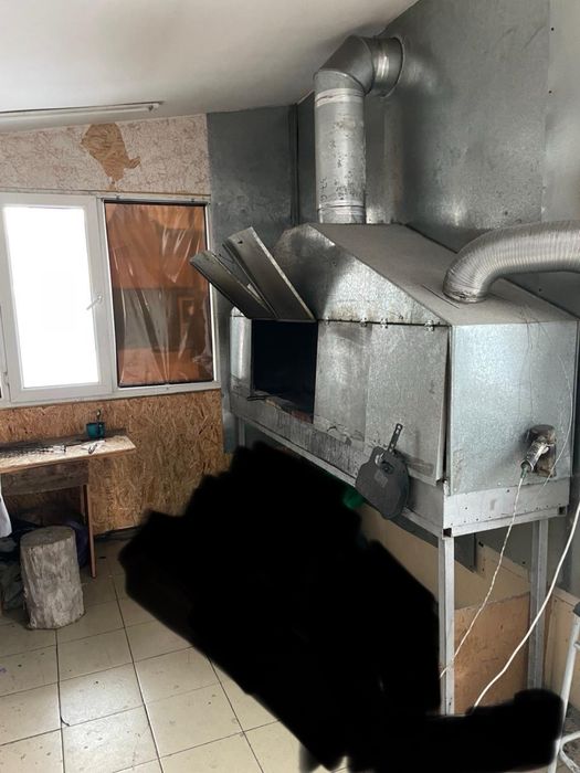 Продам шашлычку( киоск)