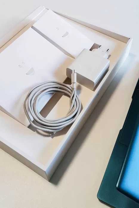 Лаптоп Huawei MateBook X Pro 13.9 Touchscreen