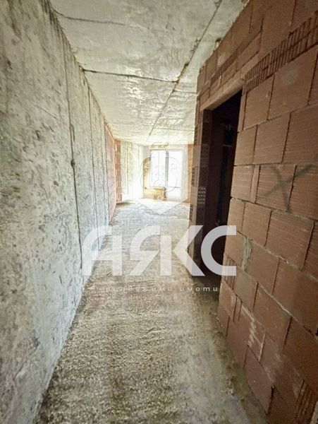 Продава се Едностаен апартамент в София, Малинова долина - 42 кв.м за 2429 €/кв.м - Снимка #4