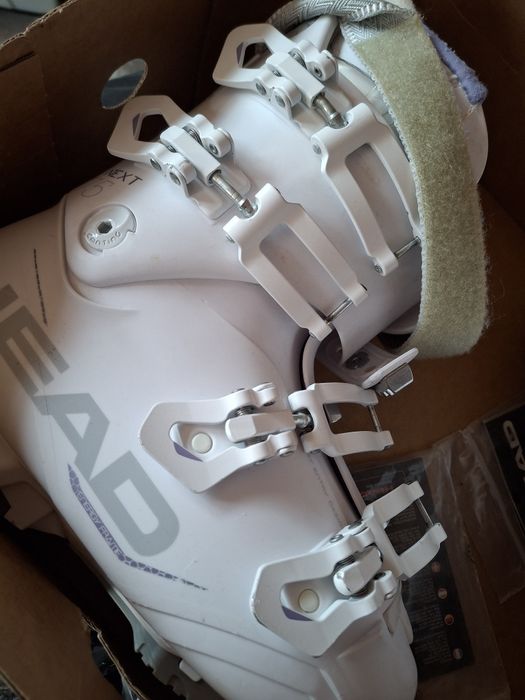 Ски обувки модел Head