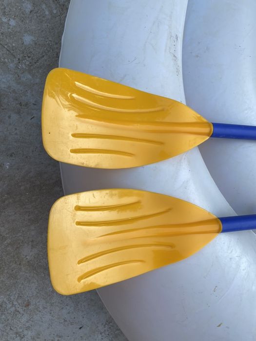 Barca de agrement si pescuit