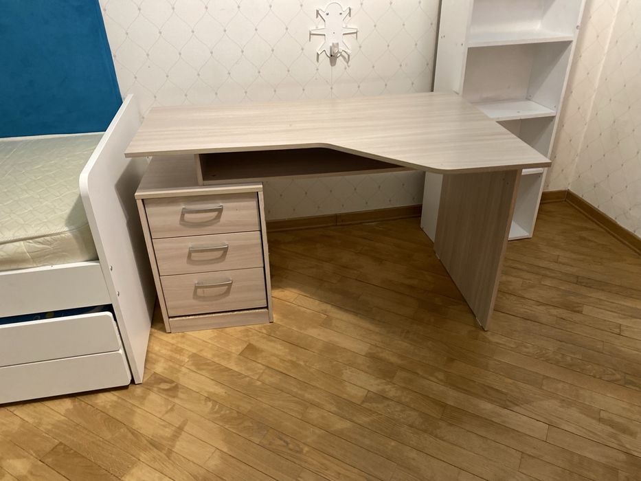 Кравать шкаф отдам даром