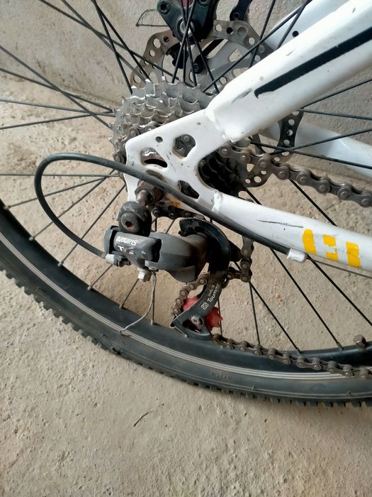 Сатылады Жағдайы жақсы келіп көріңдер