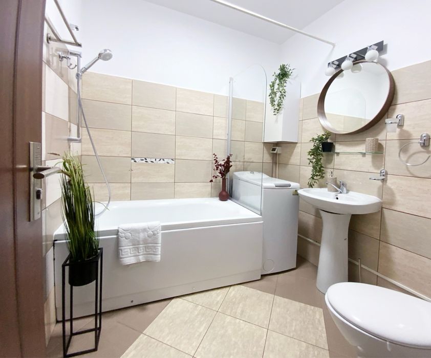 Lux Regim Hotelier Vis a Vis Iulius Mall/ Parcare