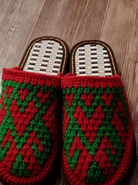 Домашние тапочки ручной работы!