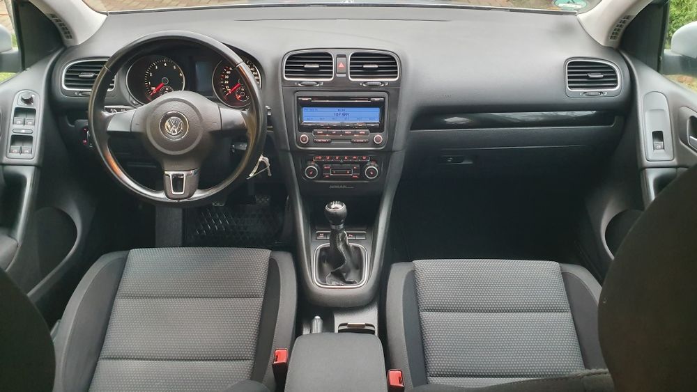 Golf 6 1.6 MPI euro 5 152.000 km incalzire in scaune dublu climatronic