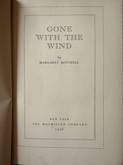Carte de colectie 1936 Margaret Mitchell – Pe Aripile Vântului (Gone With the Wind) – Ediție Macmillan 1936 cu supracopertă originală