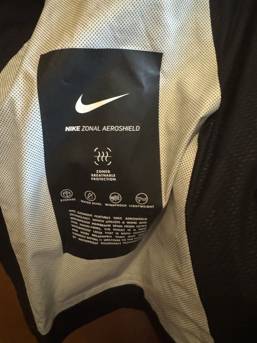 Nike мъжко яке размер L