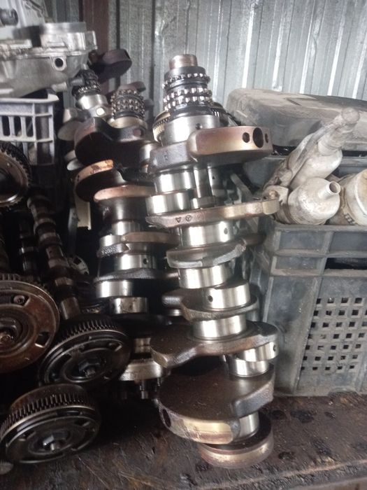 Продам коленвал на Мерседес