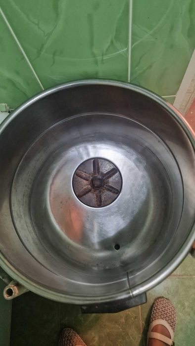 Продается стиральная машинка советская