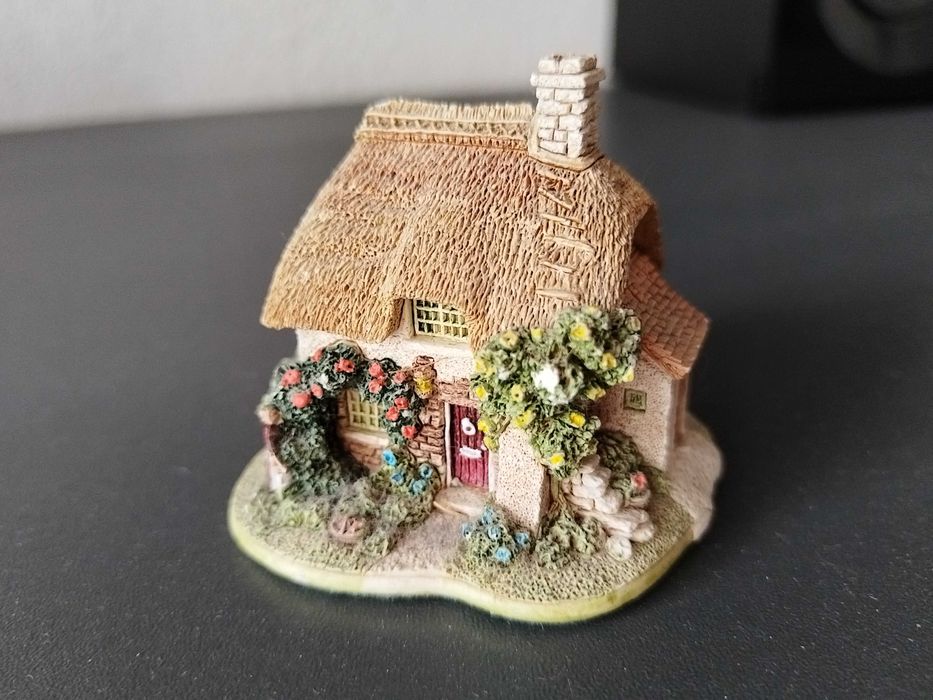 Lilliput Lane ръчно изработена в UK колекционерска къщичка
