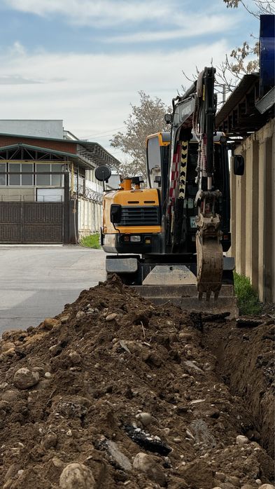 Экскаватор Услуг Гидромолот Аренда Спецтехника Котлован Копать