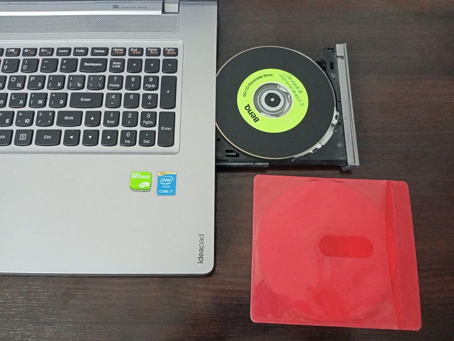 ноутбук Lenovo "17