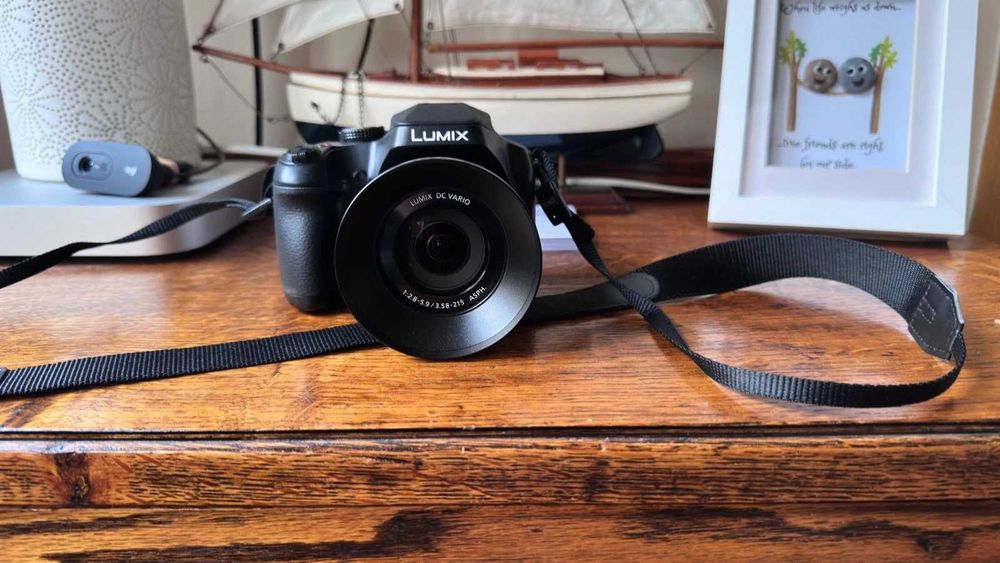 Panasonic FZ82, 4k Камера – Огромен Zoom за Птици, Дивa Природа и Далечни Кадри +128GB SD Карта